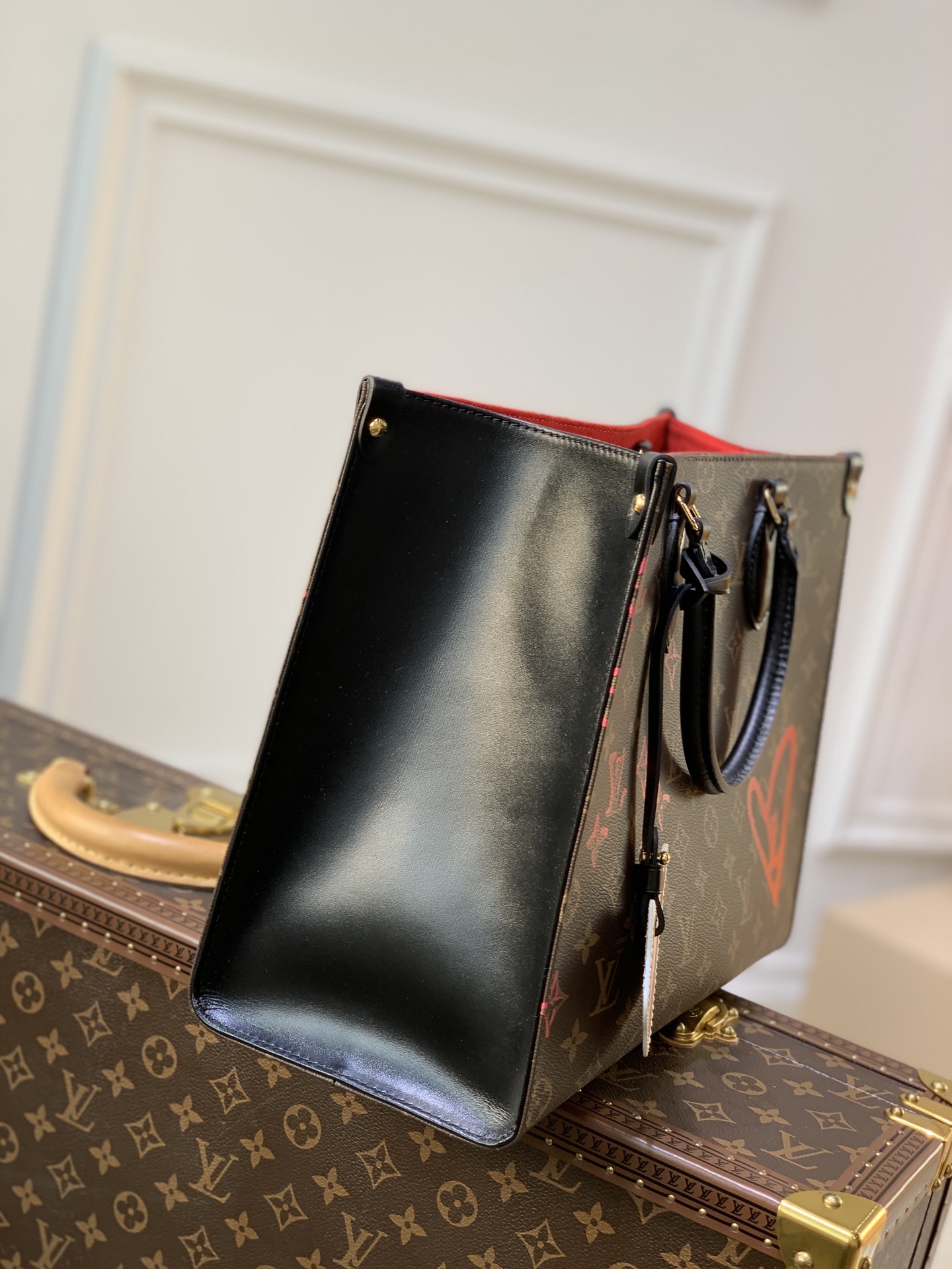l0*is V*t0n onthego handbag-41*34*19cm