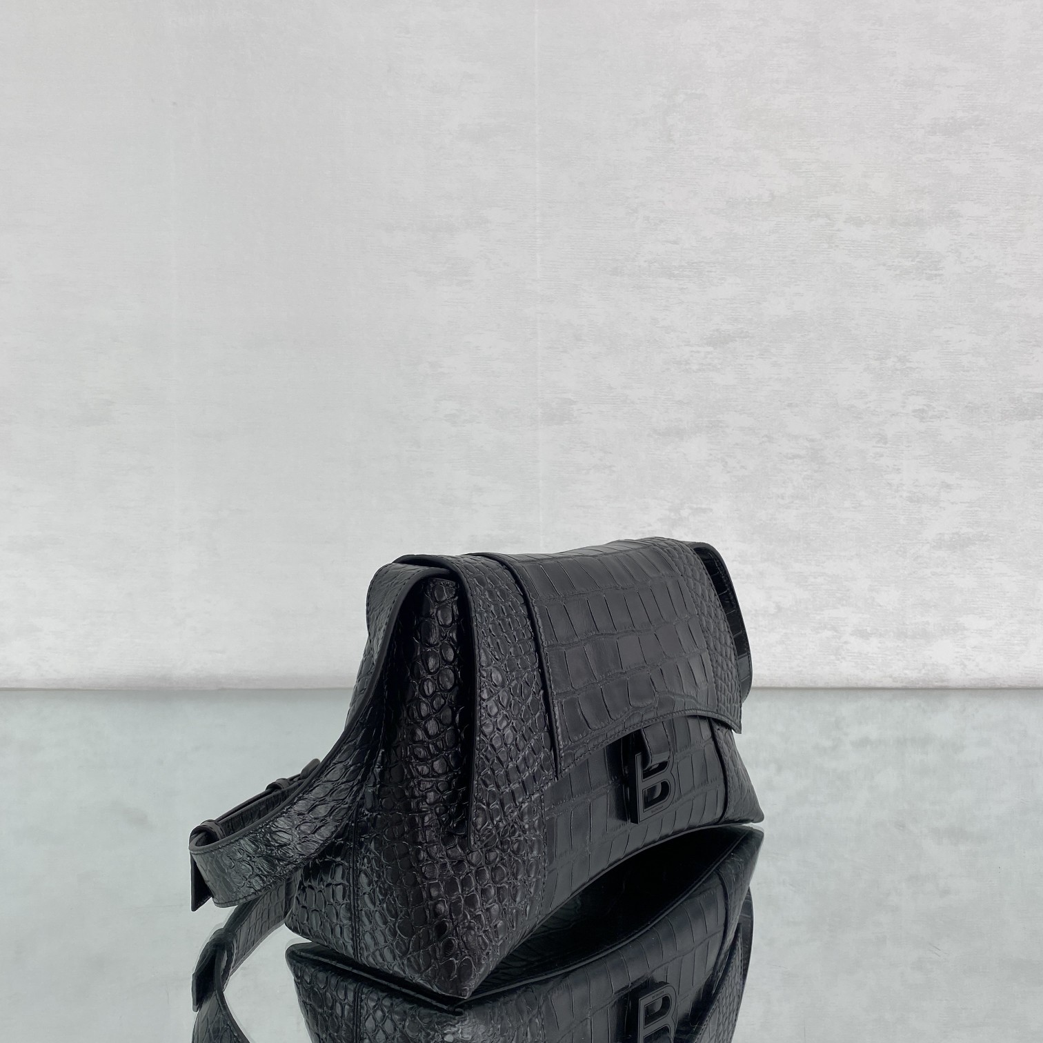 Ba*len*cia*ga hourglass bag-29*10*18cm