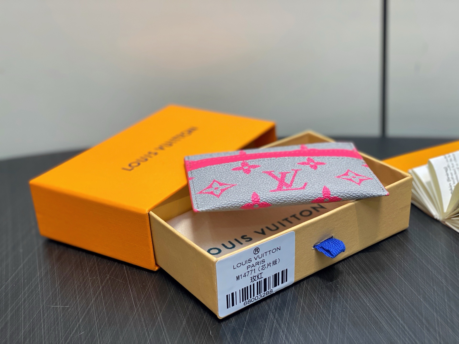 l0vis Vvtt0n double card holder-7 x 1.5 x 11cm
