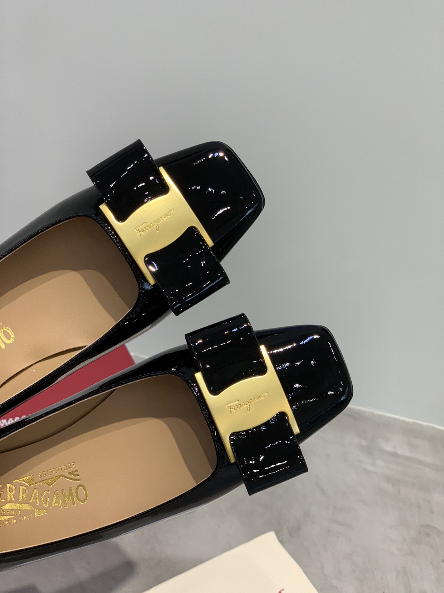 Salvatore Ferragamo-2CM