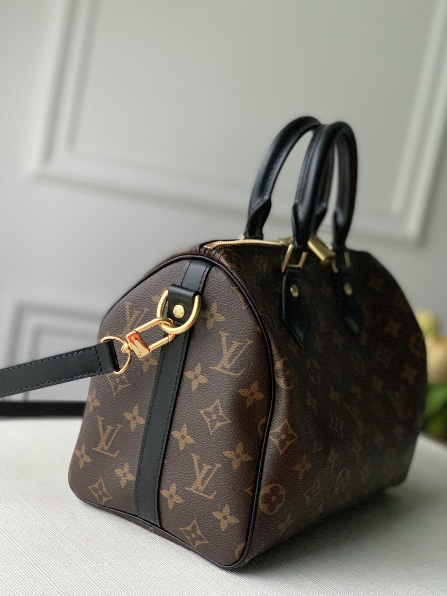 l0*is V*t0n speedy bandoulière 25-25*19*15cm