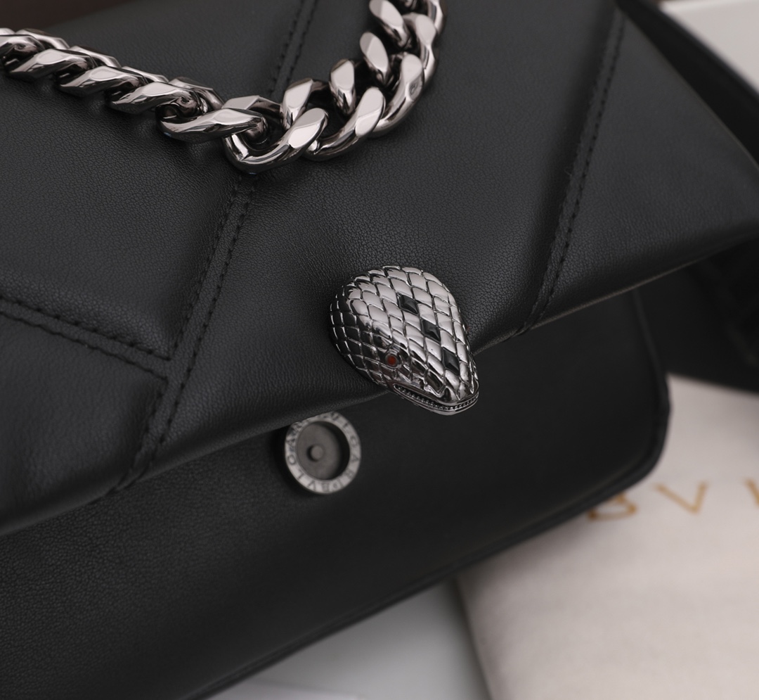 B*l*ai serpenti cabochon bag-18*12*8cm