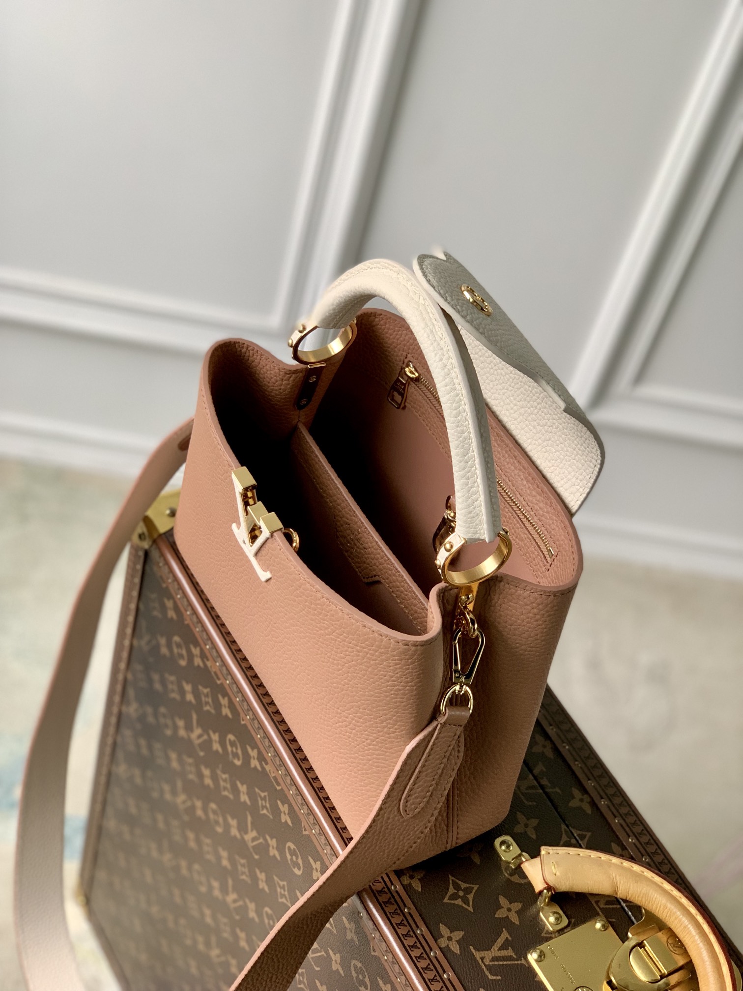 l0*is V*t0n capucines bb-27*18*9cm