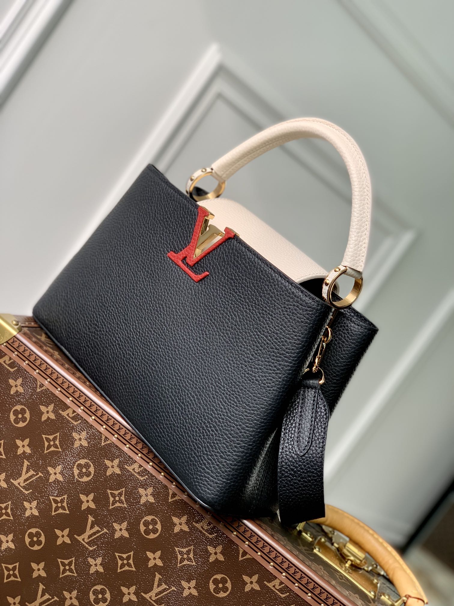 l0*is V*t0n capucines bag-31.5*20*11cm