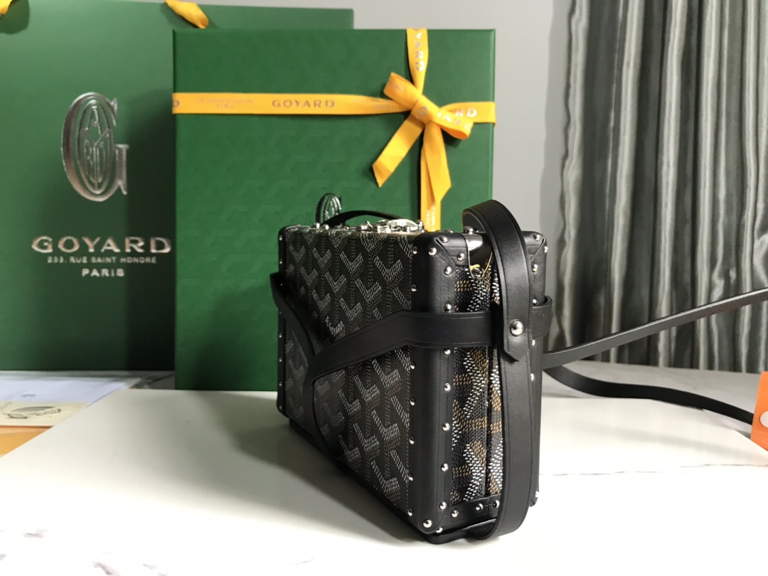 Go*ard minaudière bags