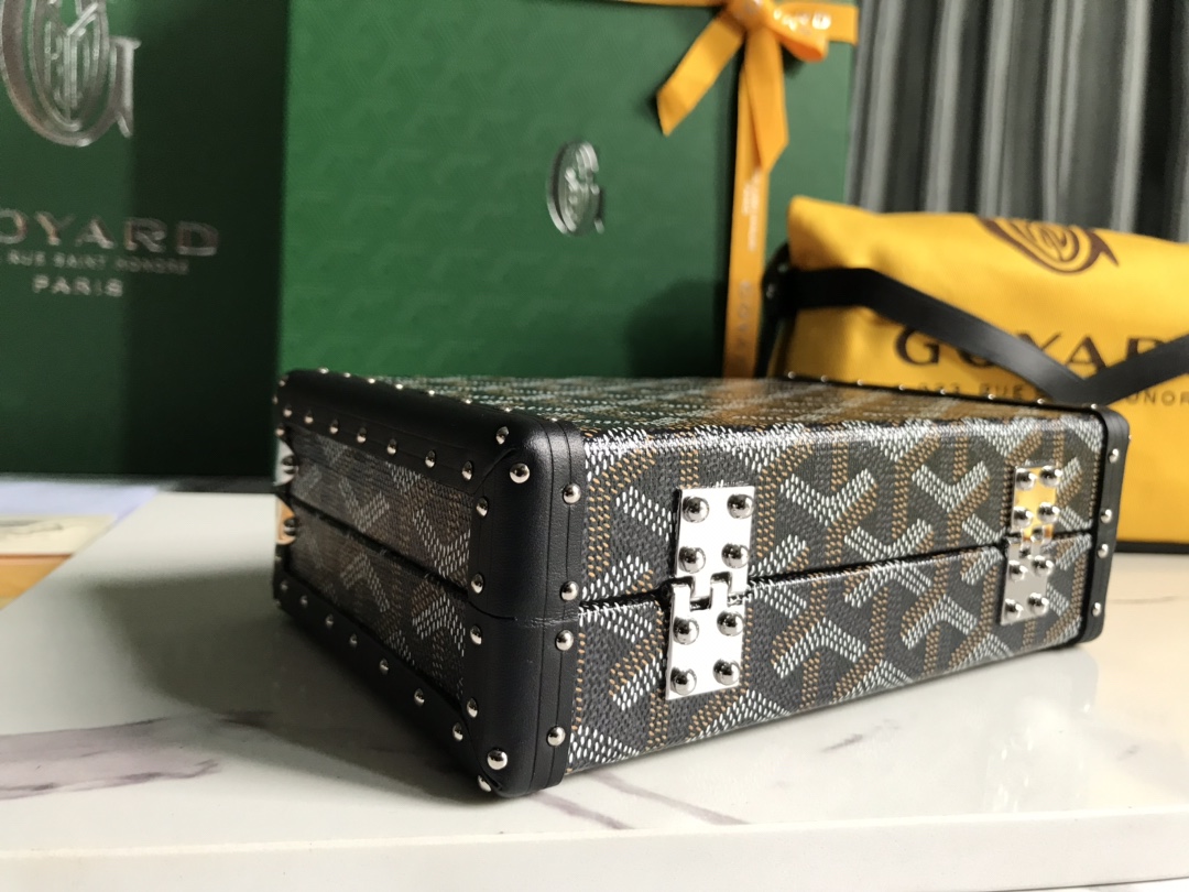 Go*ard minaudière bags