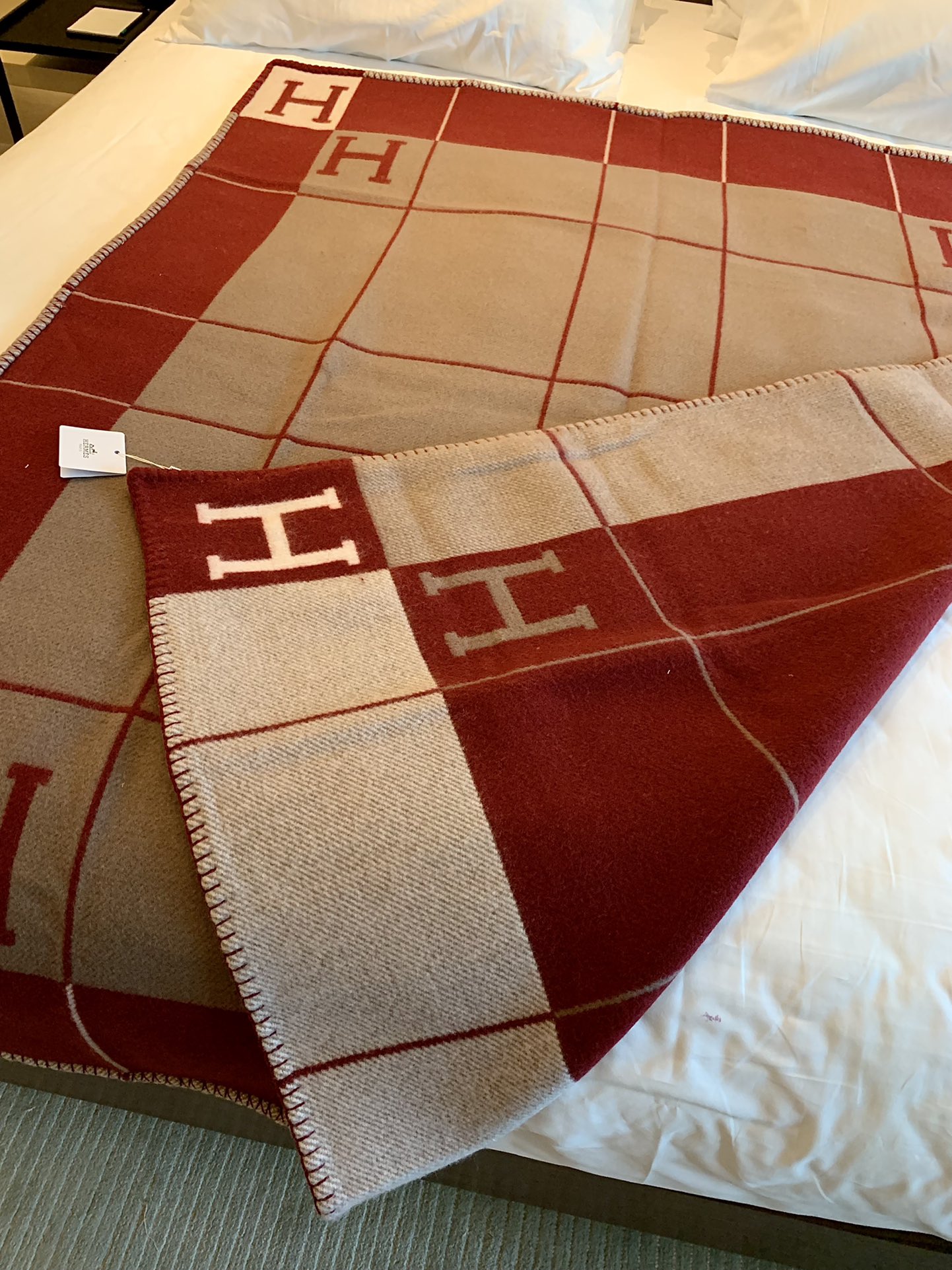 H**mes blankets-170*135cm