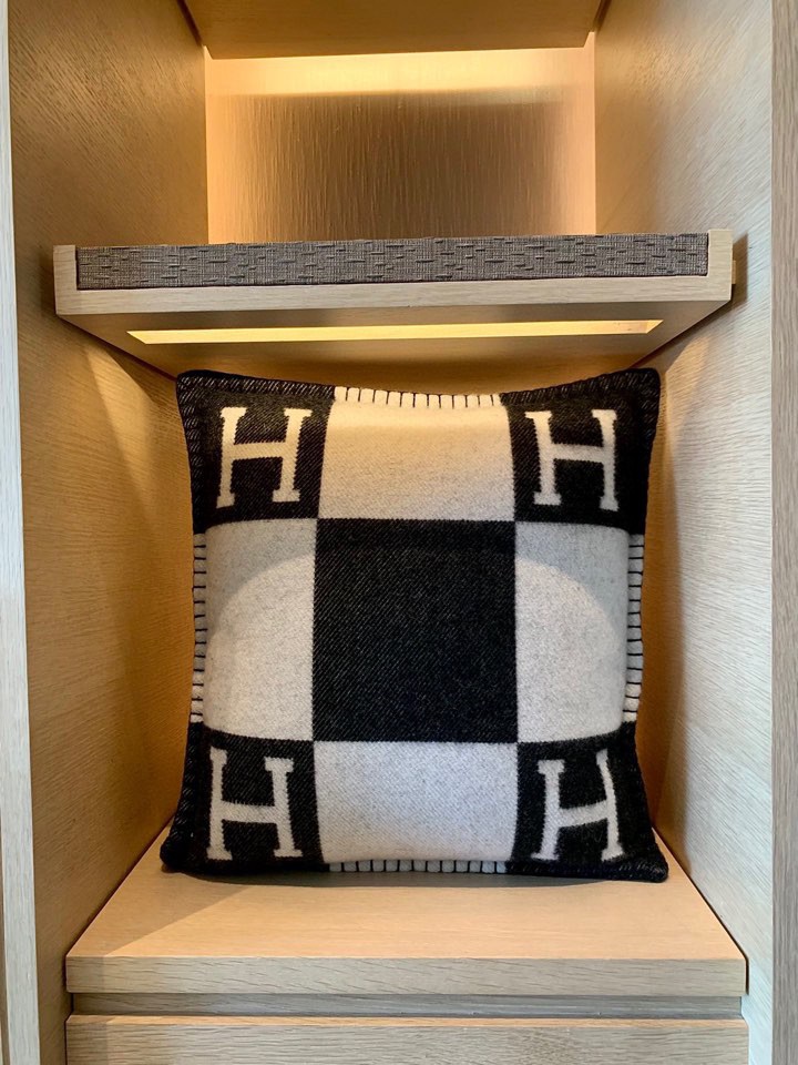 Hemes Pillowcase