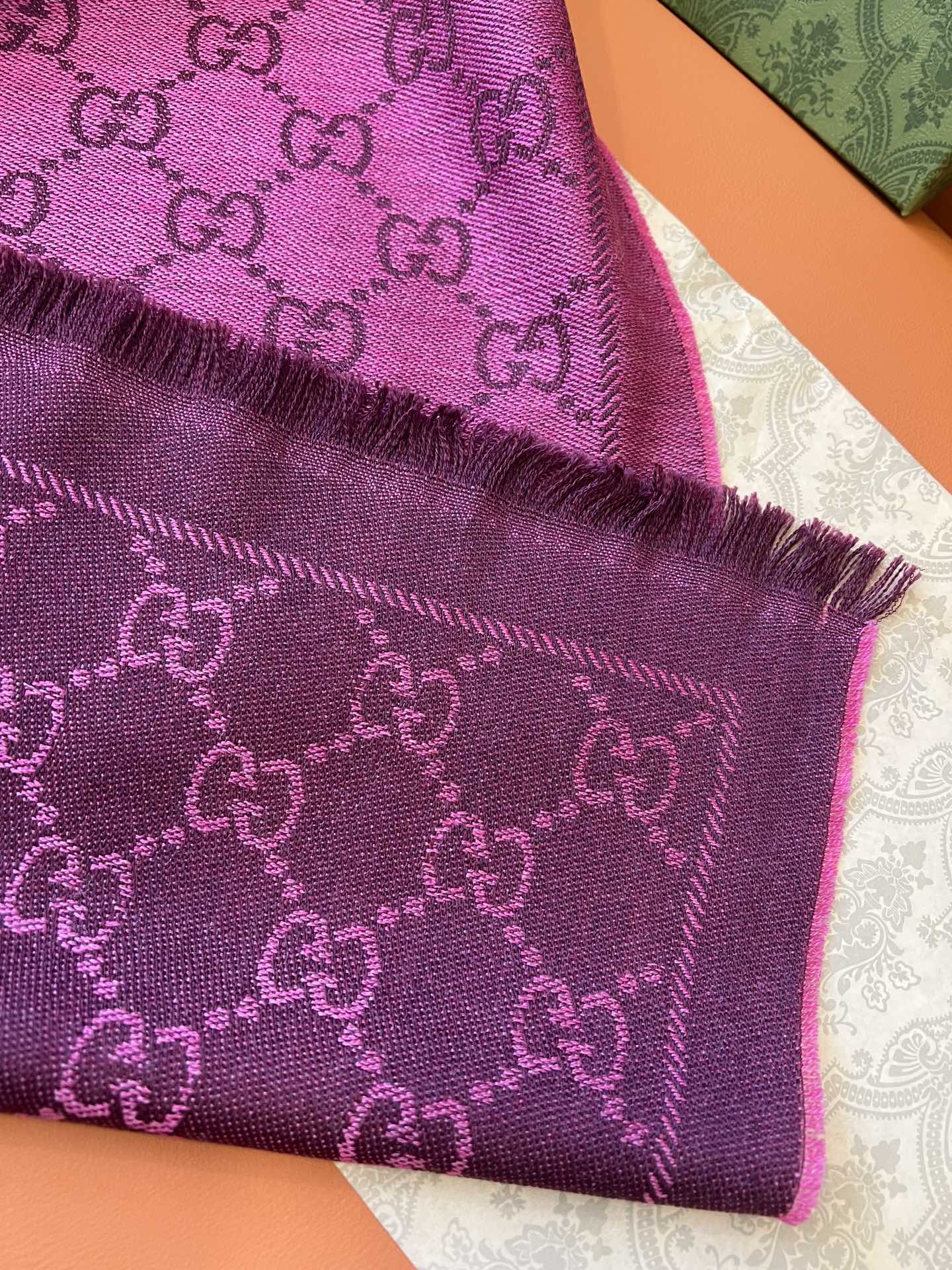 G*u*i scarf-48*180cm