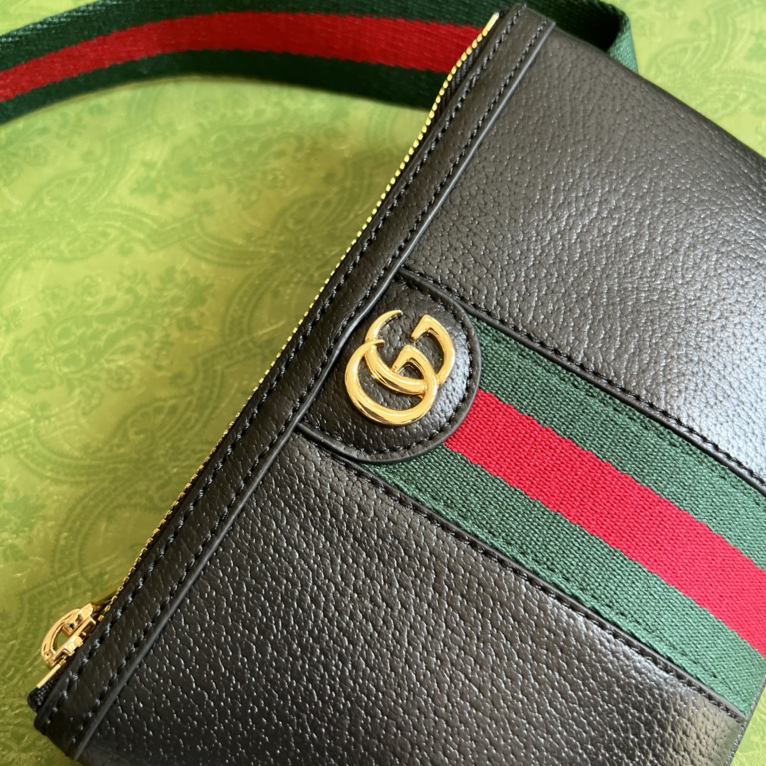 G*u*i waist bag-12*11*2&20*13cm
