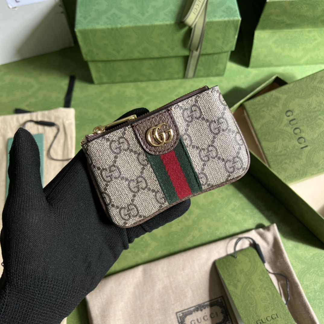 G*u*i wallet-12*7.5*1cm