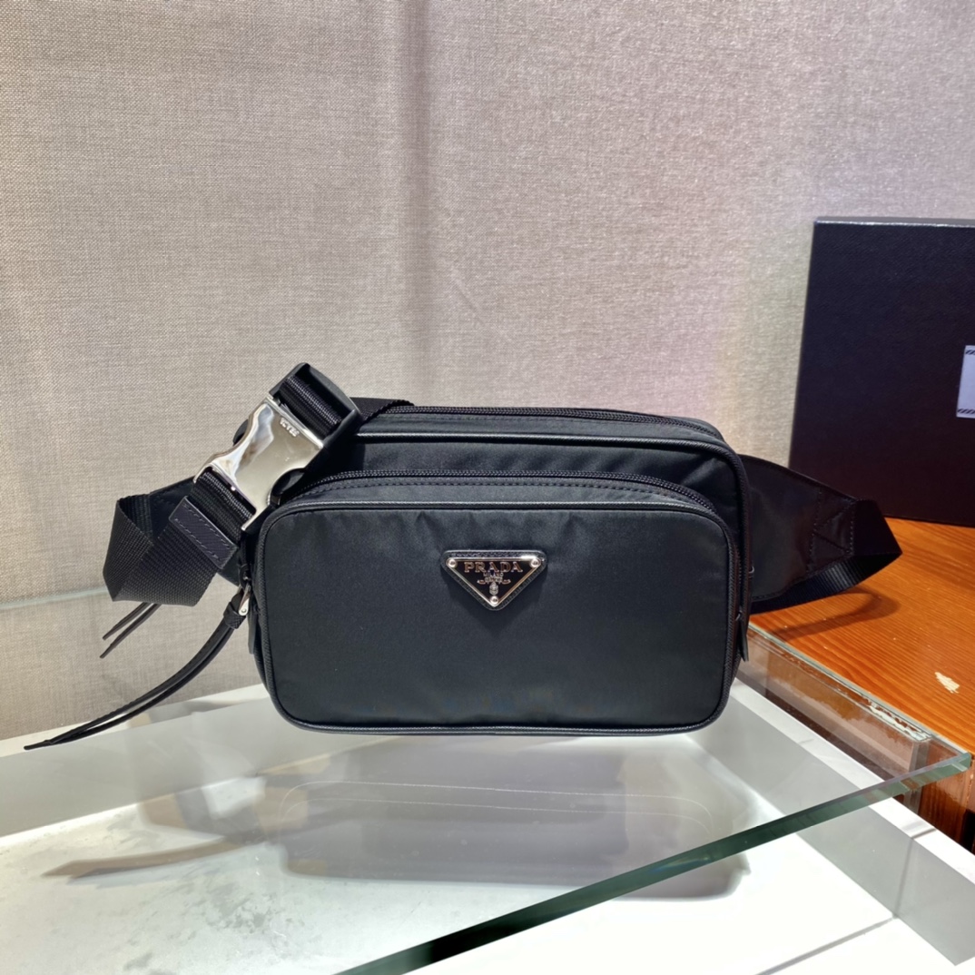Pra*a 1bl010 waist bag -21*12.5*4.5cm
