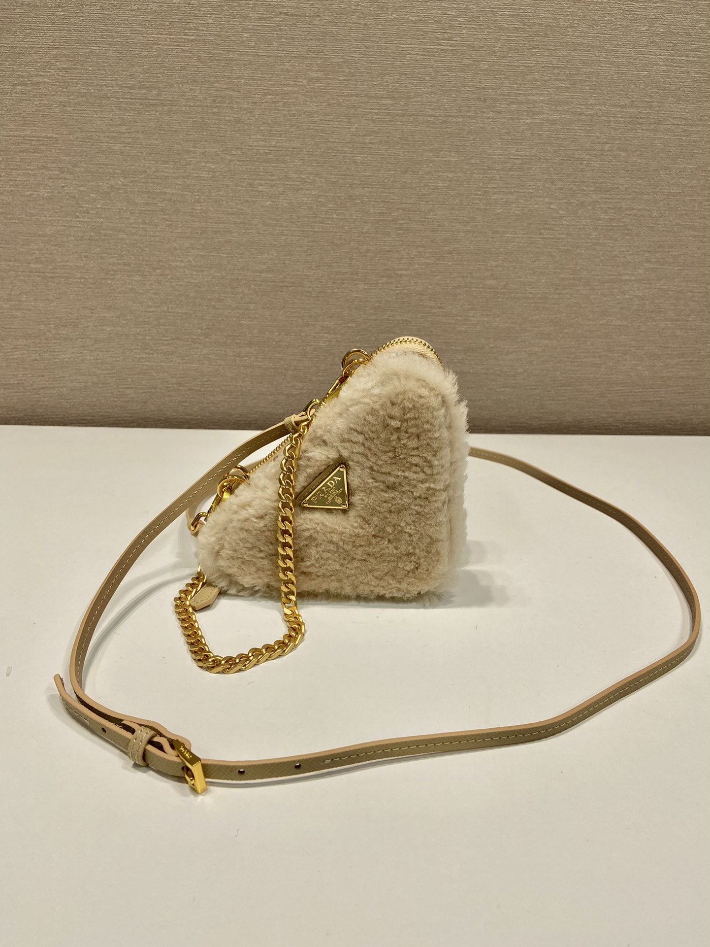 Pra*a 1nr015 double triangle bag -15*10*5cm