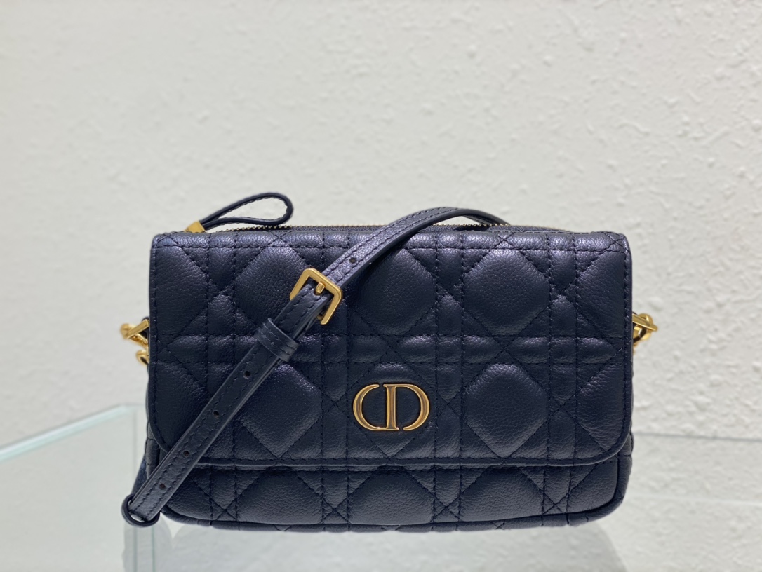 D*or 2023 caro bag-17.5 x 10.5 x 5 cm