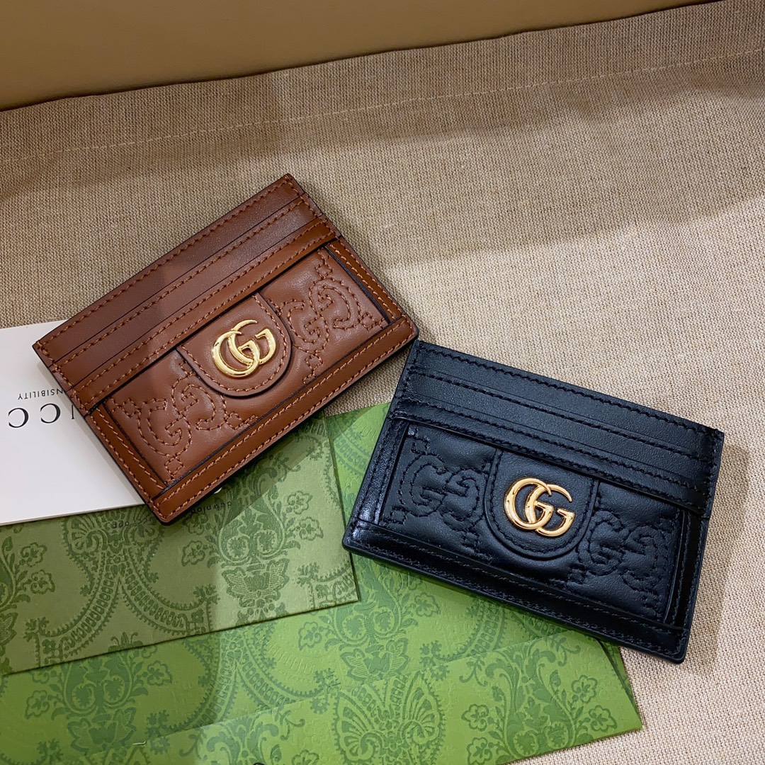 G*u*i card holder-10*7cm