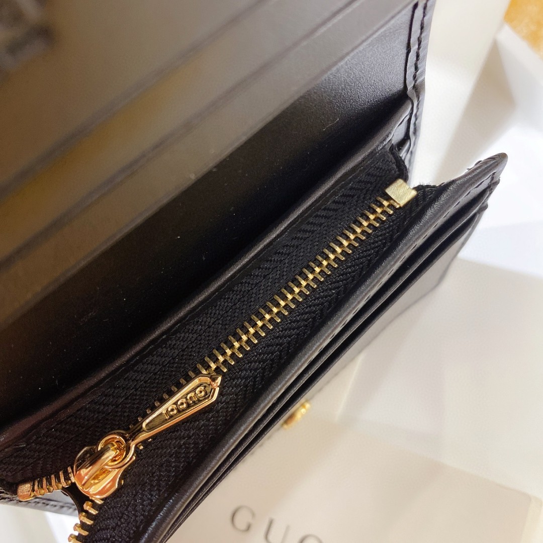 G*u*i 1955 horsebit wallet-11x 8.5 x 3cm