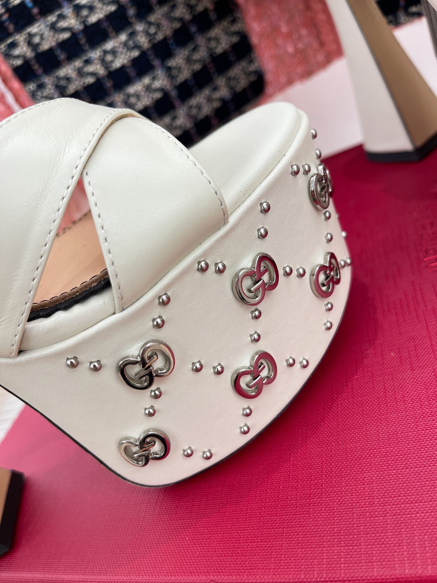 G*u*i heels-15cm