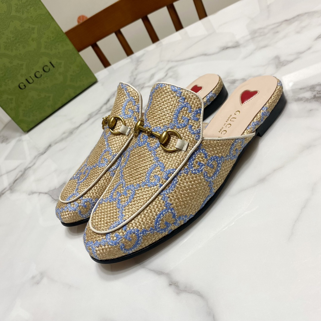 G*u*i loafers