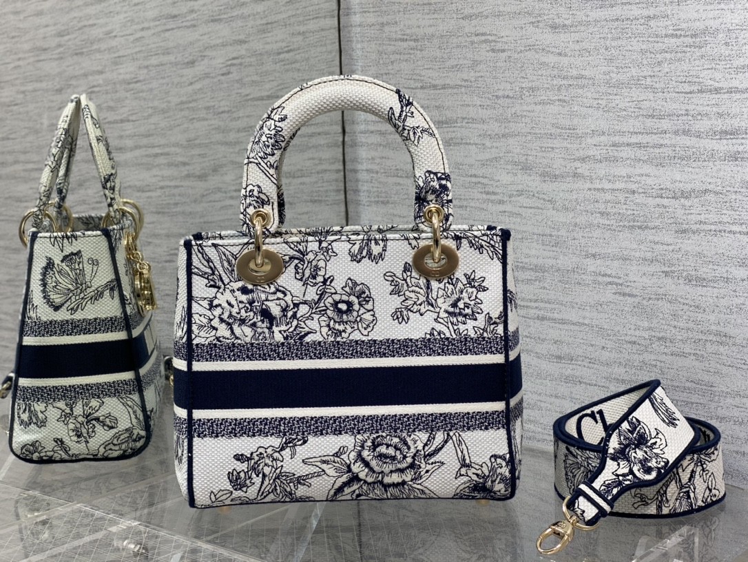 lady D*or handle bag-24cm