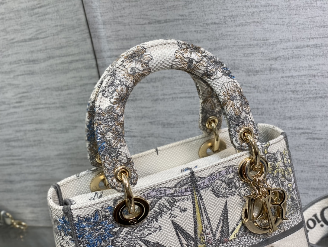 lady D*or handle bag-24cm