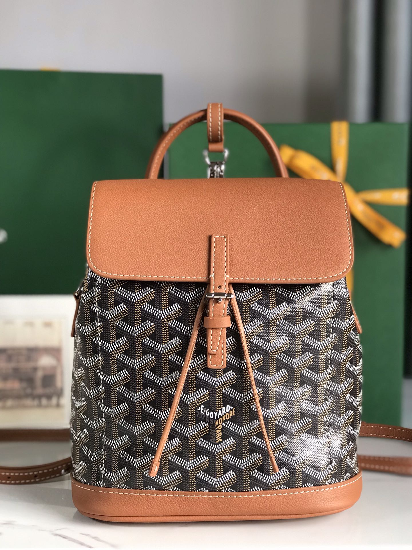 Go*ard alpin backpack-18.5*21.5.*8.5cm