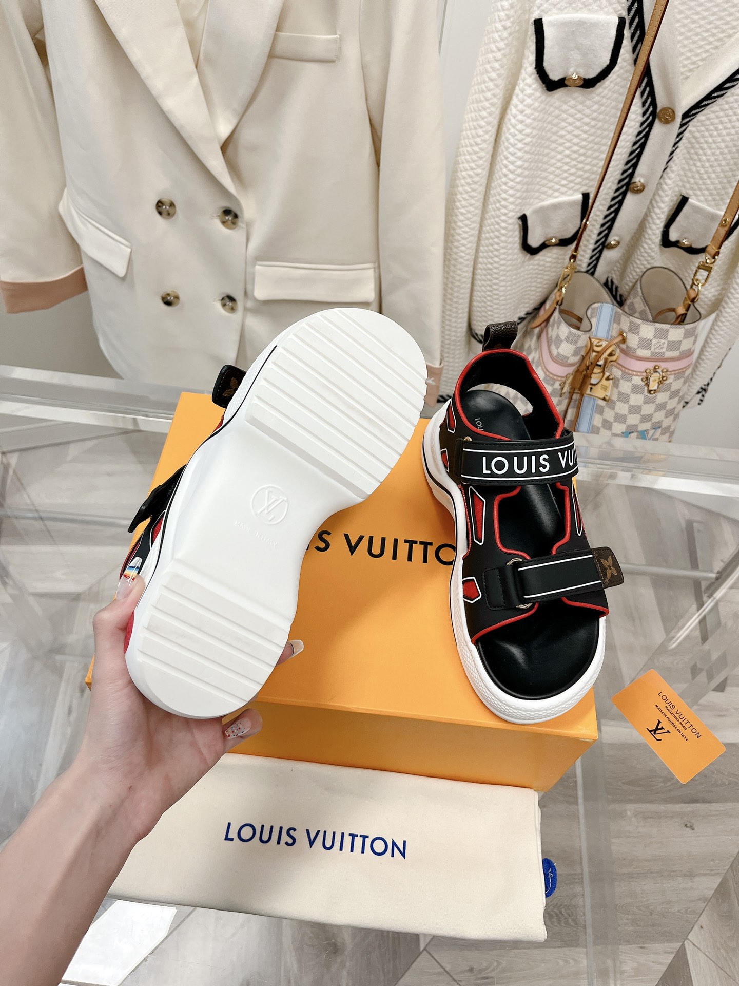 l0*is V*t0n archlight heels(eu35-41)
