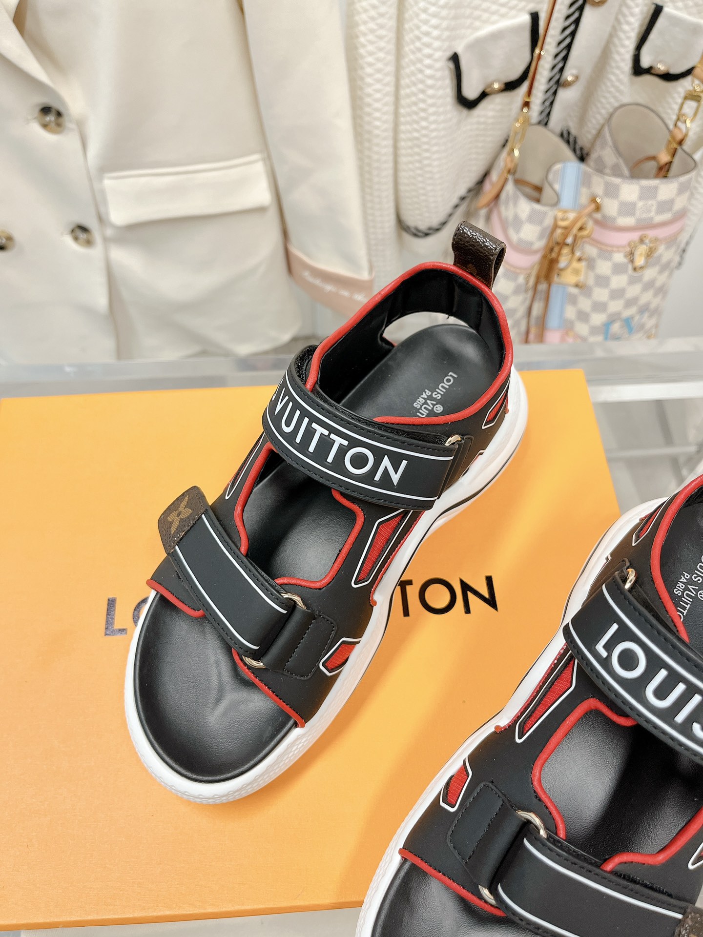 l0*is V*t0n archlight heels(eu35-41)