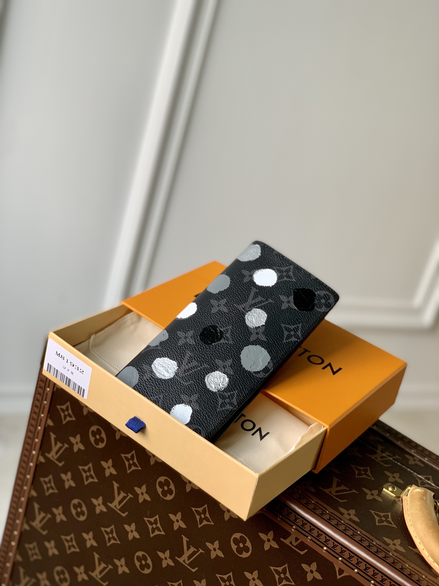 l0*is V*t0n wallet m81980-19 x 10.5 x 2 cm