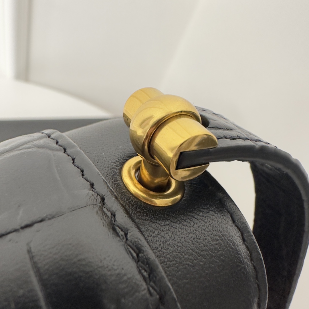 Y*L gaby bag-20×14.5x5cm
