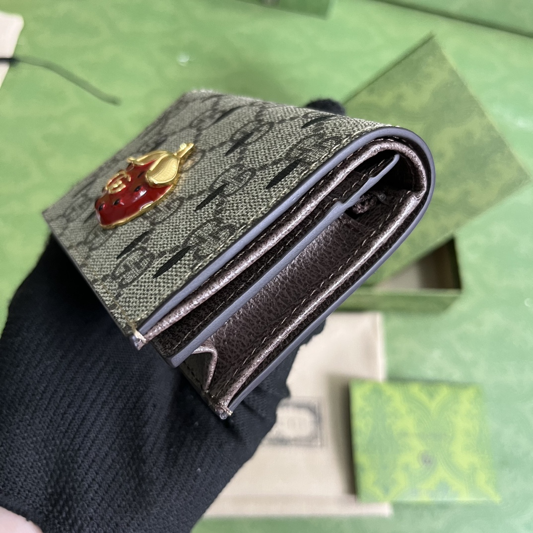 G*u*i wallet-11*8.5*3cm