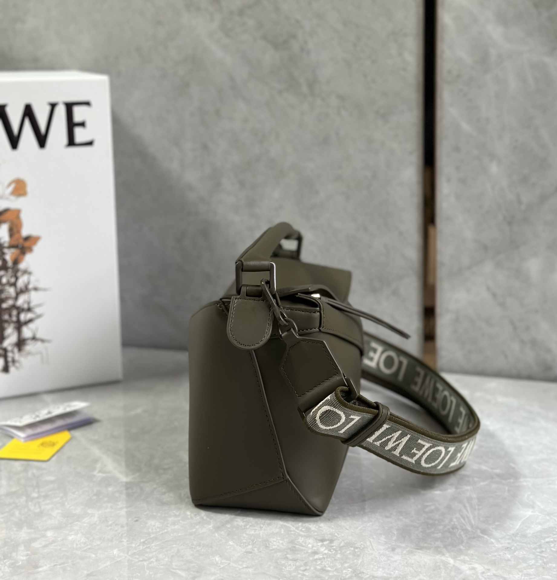 L0ew* puzzle small bag-24*10*14cm