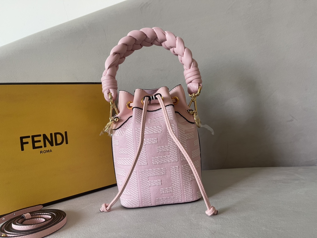 F**di mini mon tresor bag -12x18x10cm