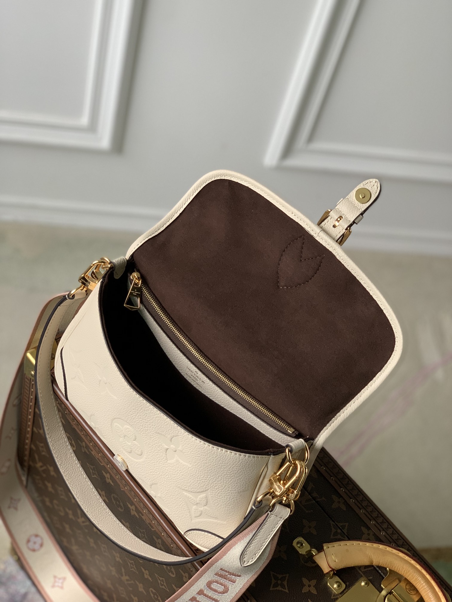 l0*is V*t0n diane handbags-m46386-23 x 16 x 8.5cm