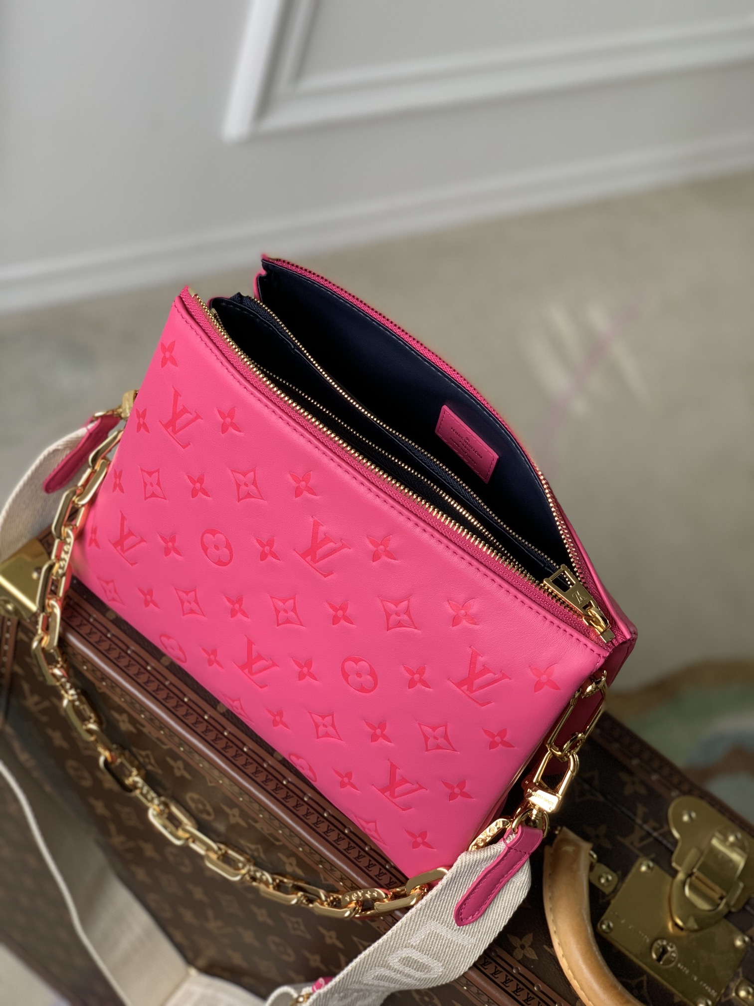 l0*is V*t0n coussin handbags-26*20*12cm