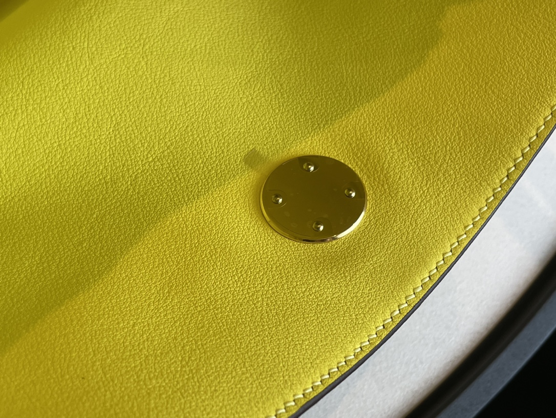 H**mes lindy-swift leather-2630cm