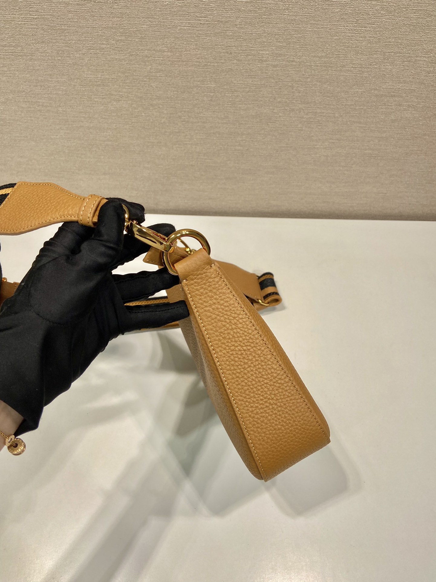 Pra*a 1bh193 tote-24*18*6cm