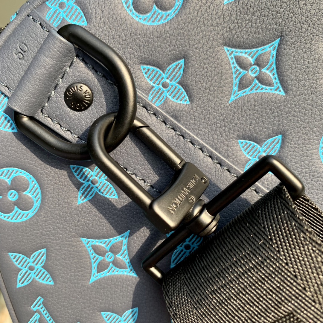 l0*is V*t0n keepall bandouliÈre 50-m21863-50 x 29 x 23cm