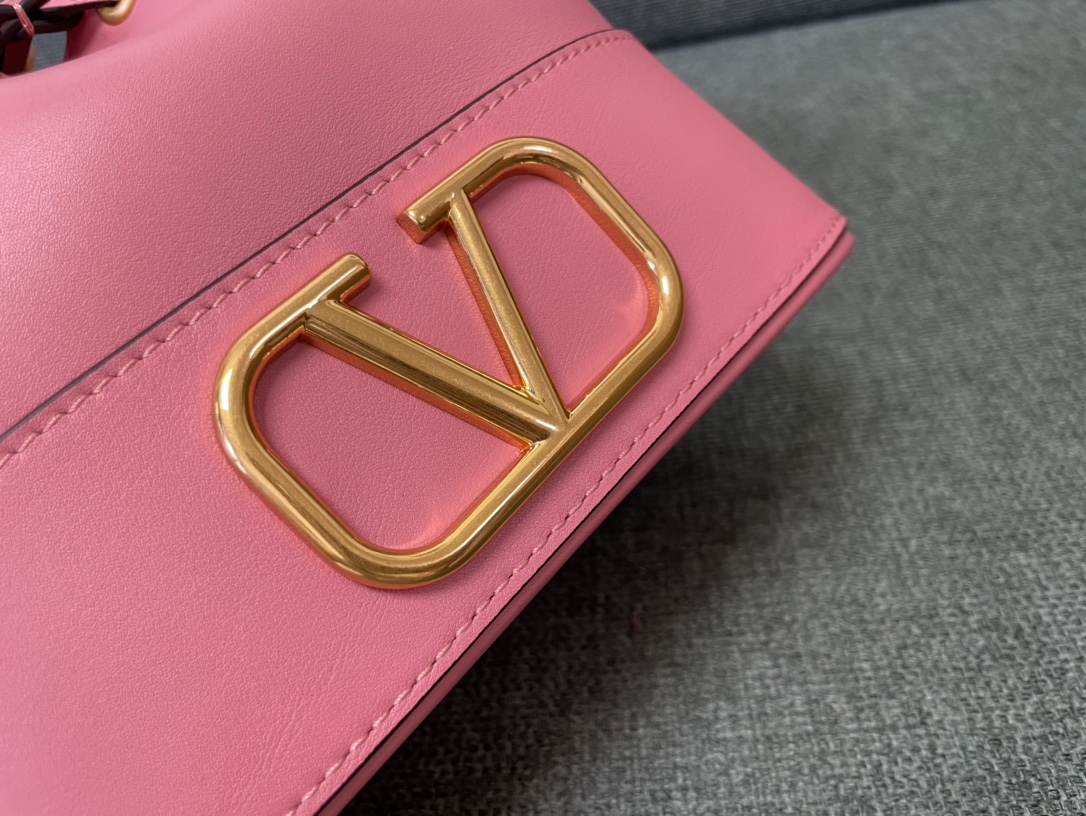 Valentin0 Bucket Bag-20*17*8CM