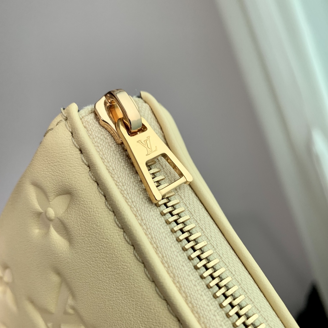 l0*is V*t0n coussin handbags-26*20*12cm