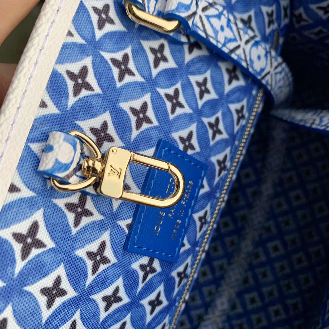 l0*is V*t0n onthego handbag-m22975-35 x 27 x 14 cm