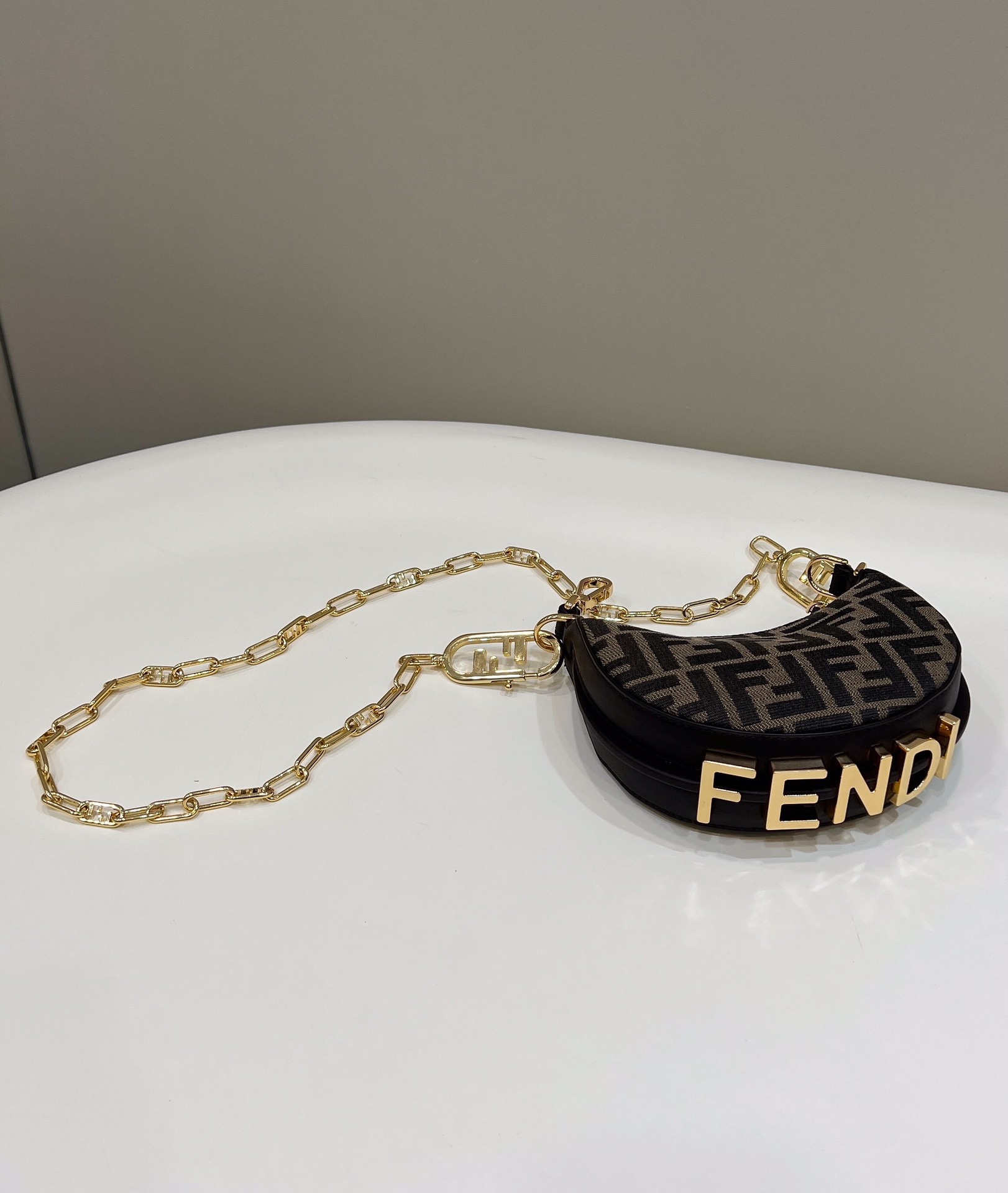 F**di graphy bag-16.5x14x5cm