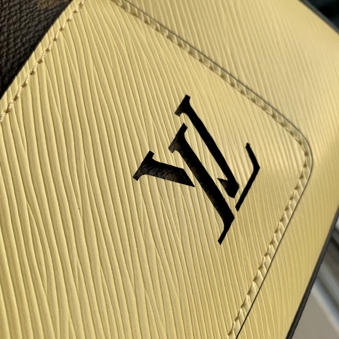 l0*is V*t0n marelle tote -25*15*8cm