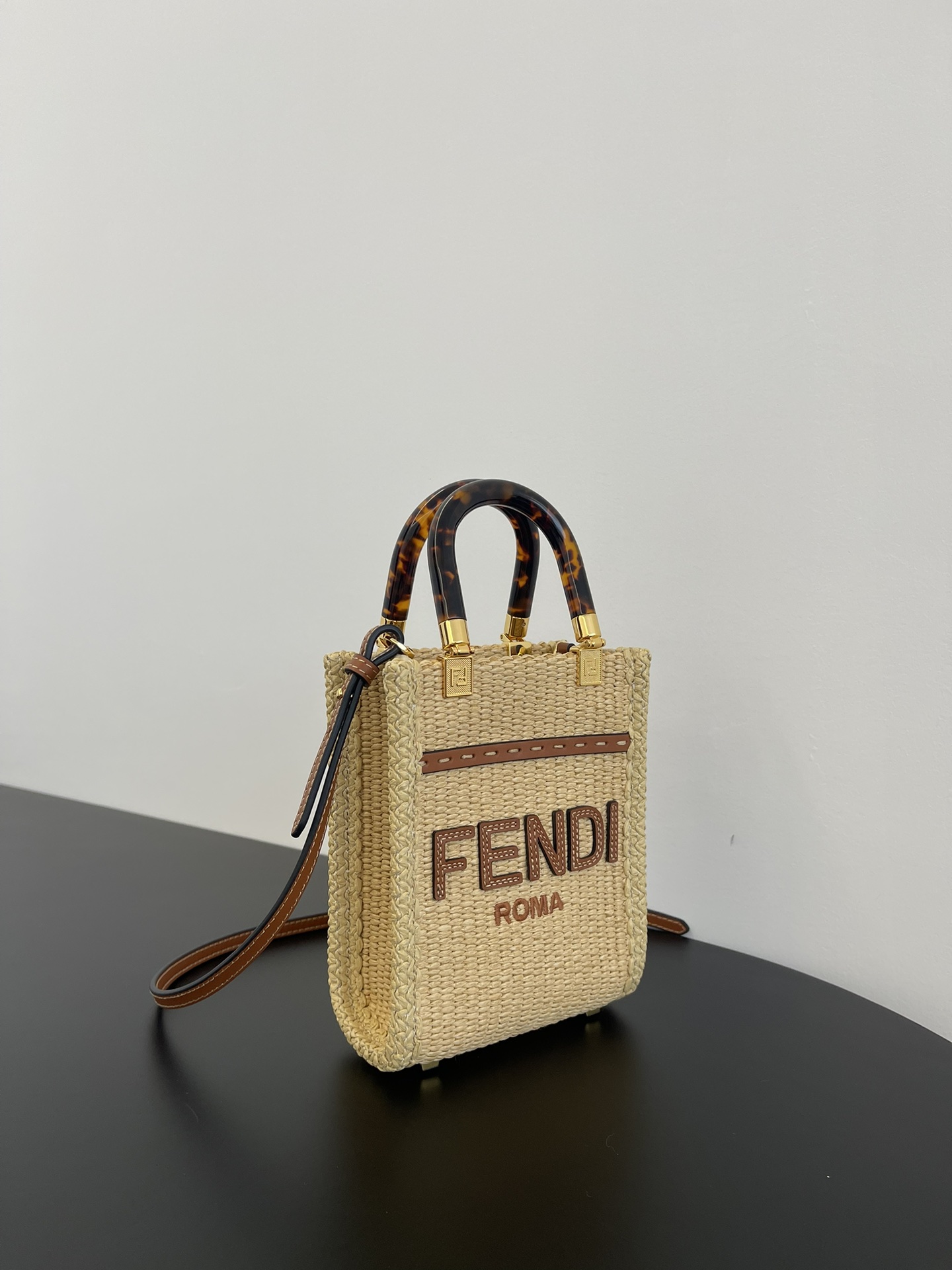 F**di sunshine mini tote -13x6.5x18cm