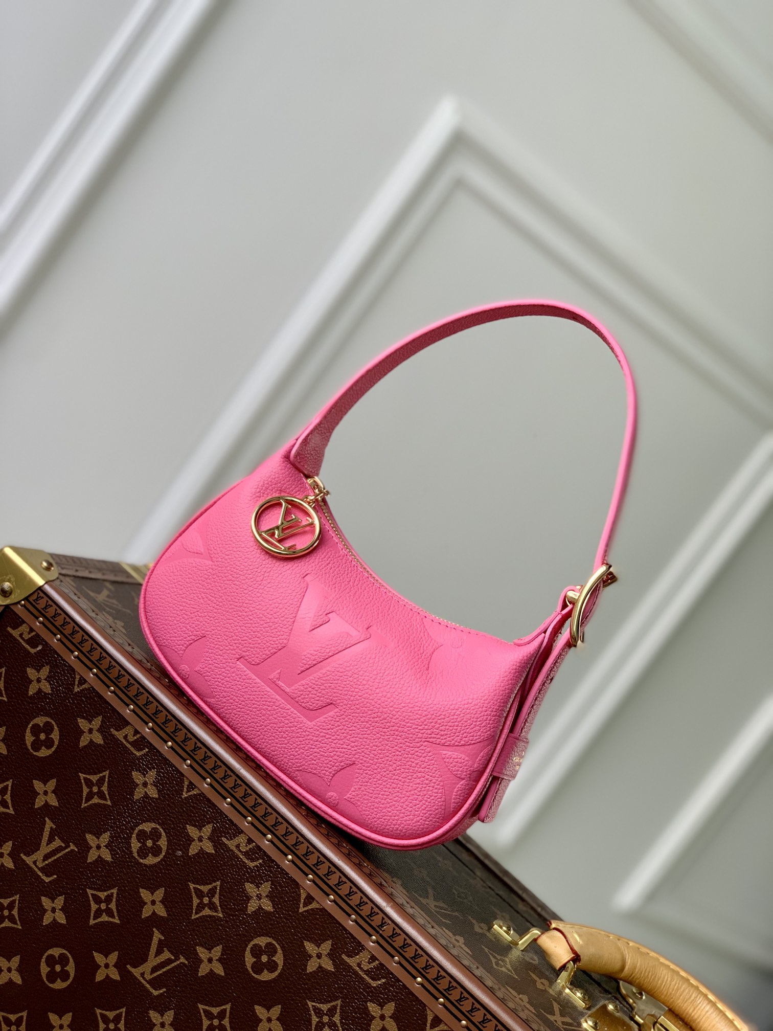 l0*is V*t0n mini moon bag m46692-20.5 x 11 x 5cm