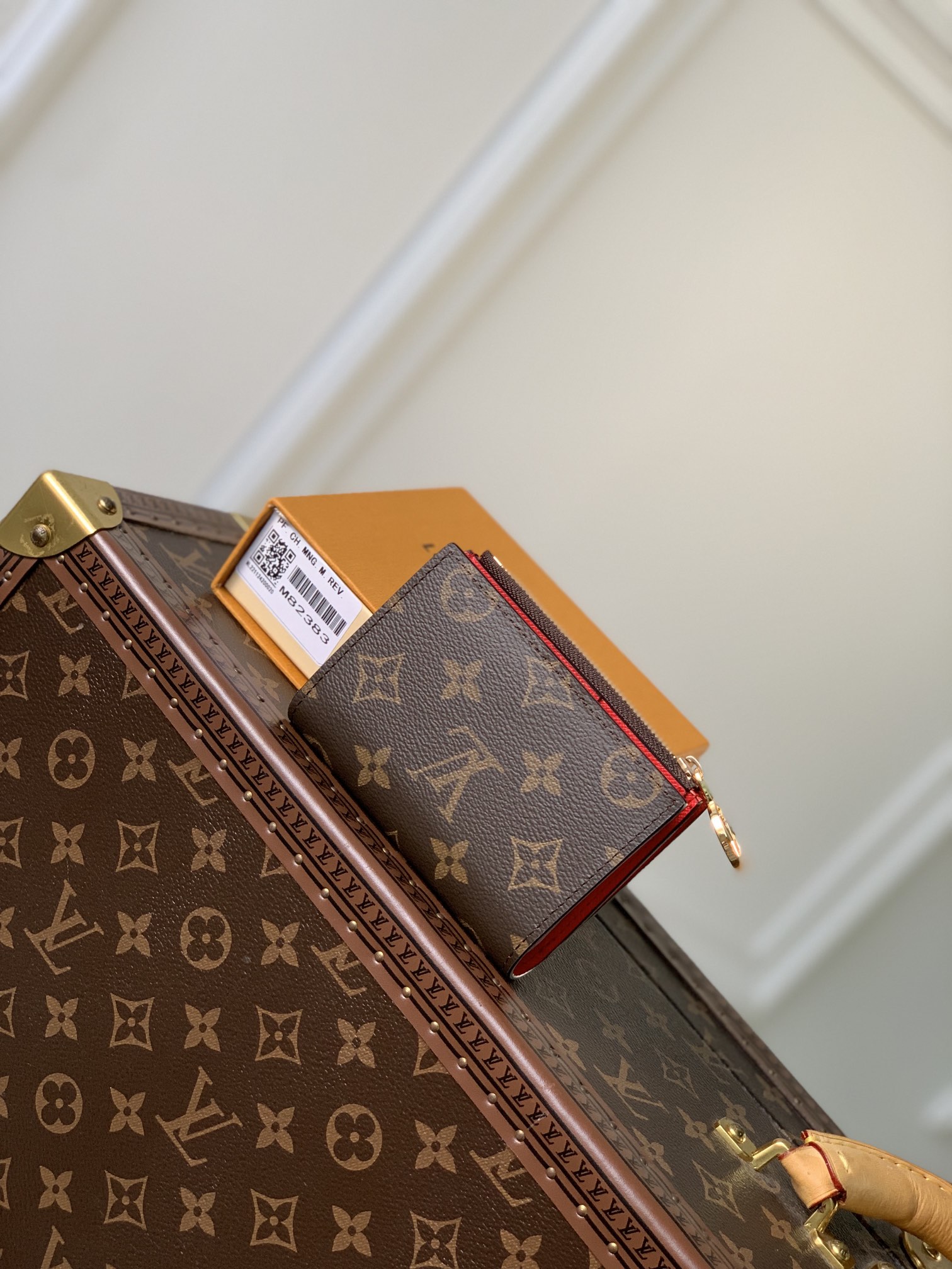 l0*is V*t0n wallet- m82381-9×11.5×1.5cm