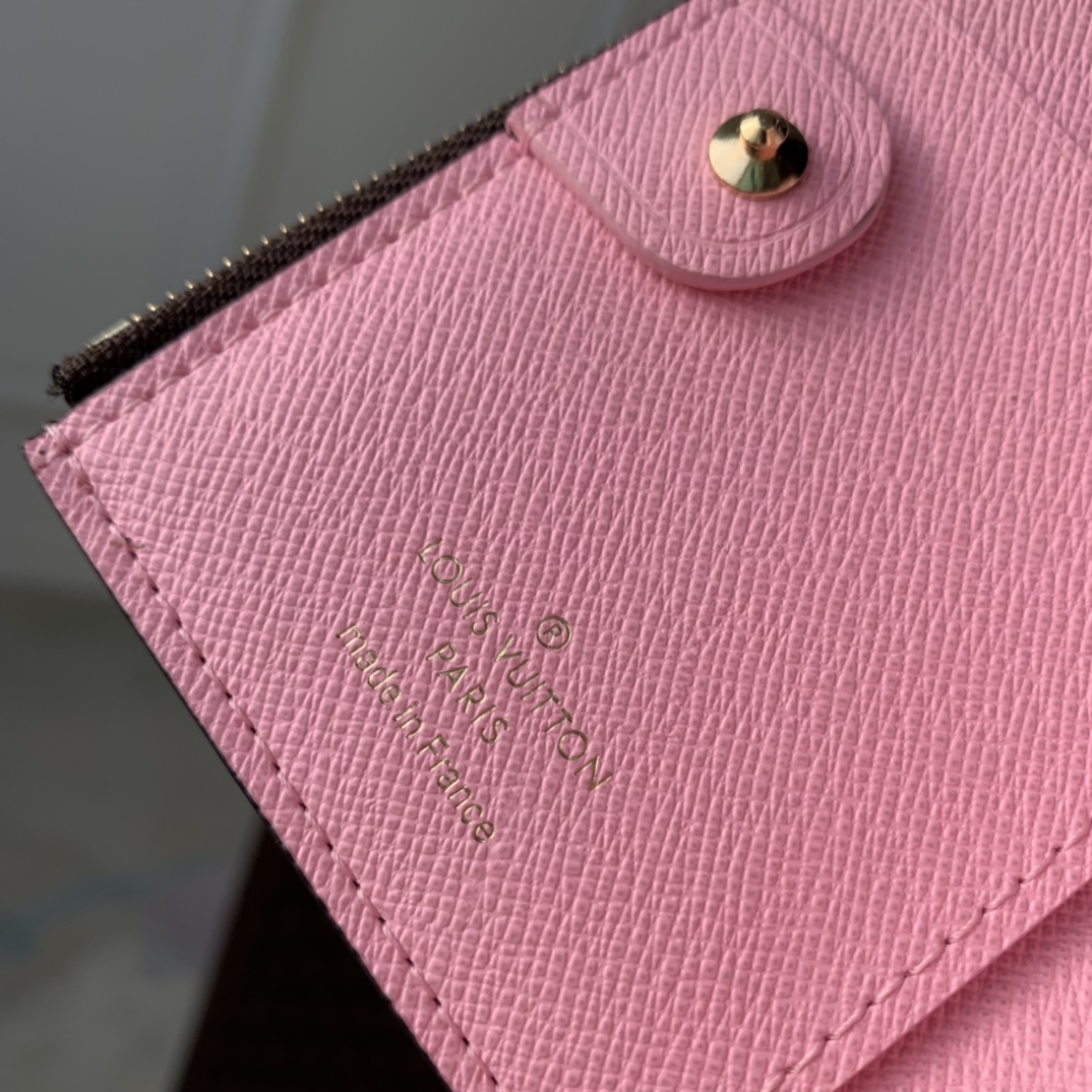 l0*is V*t0n wallet- m82381-9×11.5×1.5cm