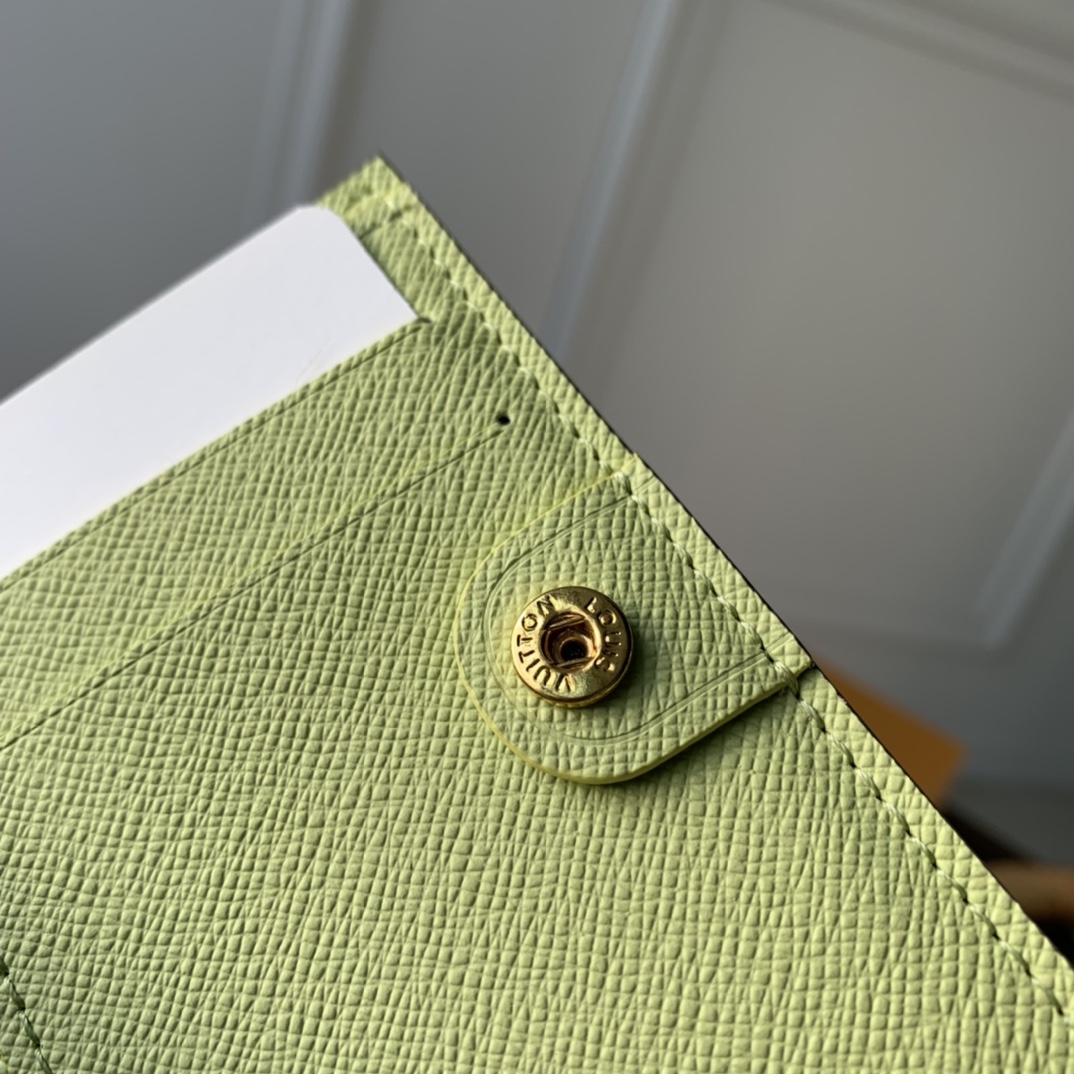 l0*is V*t0n wallet- m82381-9×11.5×1.5cm