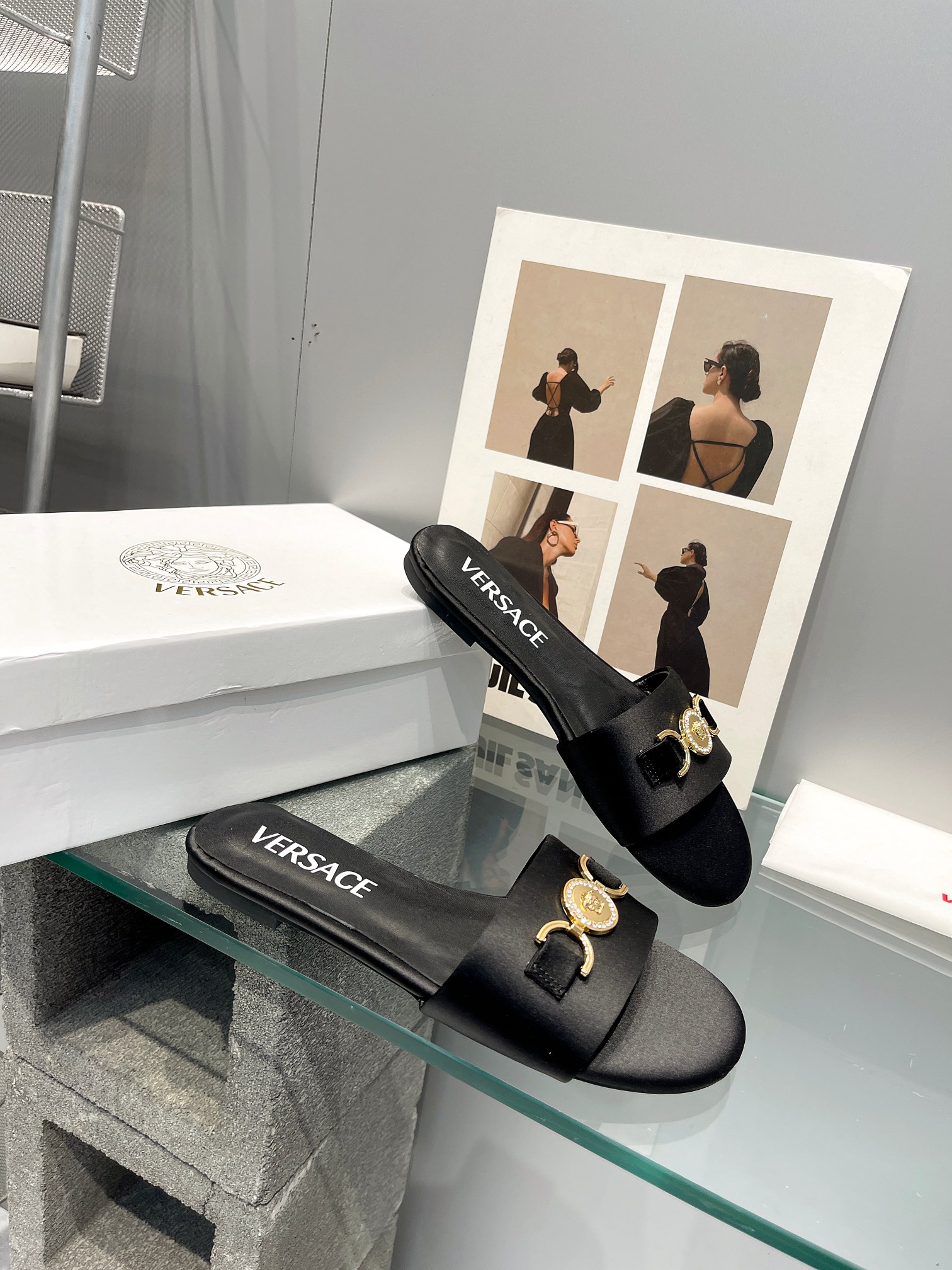 Versace Slides