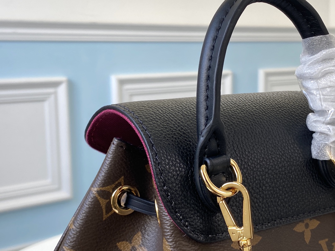 l0*is V*t0n montsouris backpack-17*20*10.5.cm