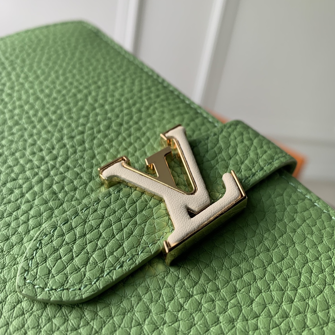 l0*is V*t0n vertical wallet-m82512-10 x 19 x 1.7cm